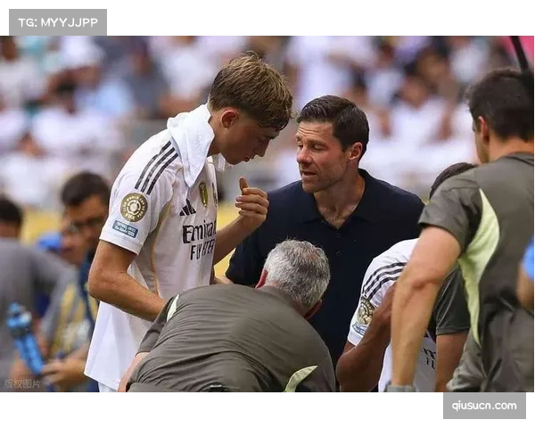 勒沃库森控球主导遭遇瓶颈,阿隆索体系面对铁桶阵破局乏力